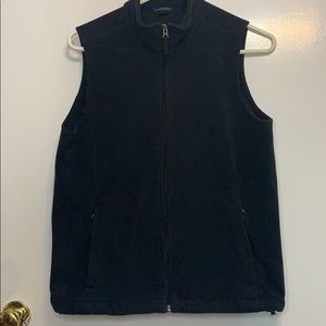 SOFT Lands’ End Black Fleece Vest with Pockets